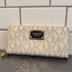 Michael Kors Beige Monogram Wallet